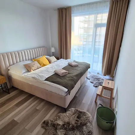 Apartmán 103 *